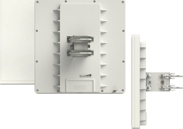 MikroTik RB911G-5HPacD-QRT — 5 ГГц QRT, 720 МГц, 24 дБи 11ac 1xGb Открытый QRT